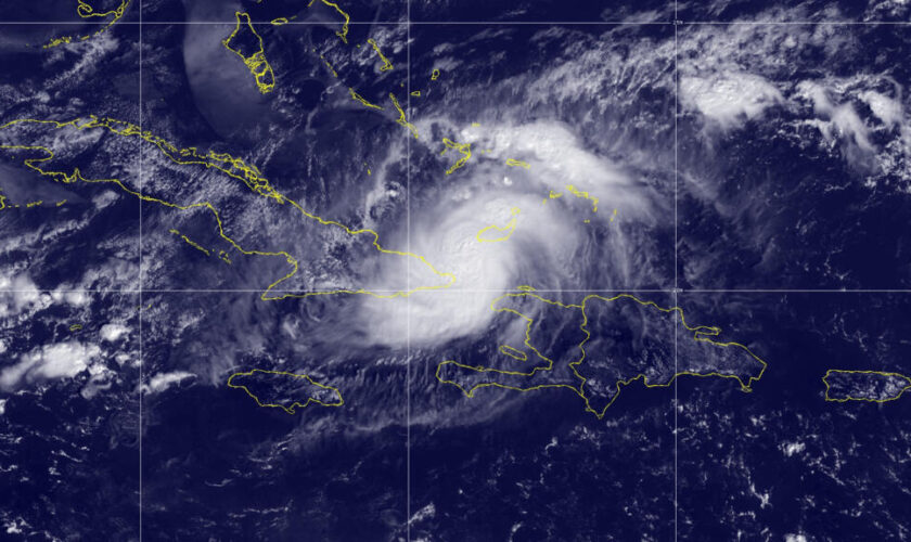 L'ouragan Oscar a frappé Cuba, déjà paralysée par une panne d'électricité