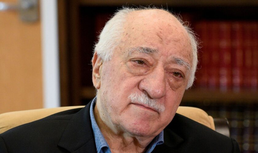 FILE PHOTO: U.S.-based Turkish cleric Fethullah Gulen at his home in Saylorsburg, Pennsylvania, U.S. July 10, 2017. REUTERS/Charles Mostoller/File Photo