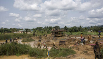 De nouvelles mesures contre l’orpaillage illégal au Ghana, une “crise nationale”