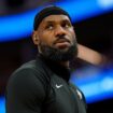 LeBron James calls out 'lame' Browns fans who booed Deshaun Watson following injury