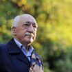 Mort de Fethullah Gülen, l’influent prédicateur devenu la bête noire d’Erdogan