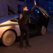 Filmfirma verklagt Musk wegen Robo-Taxi-Show