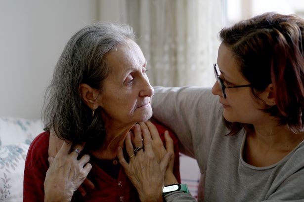 Three dementia symptoms that can appear when the clocks go back