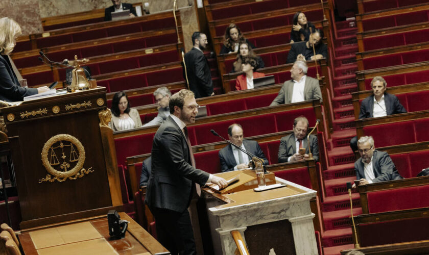 Débat sur le budget à l’Assemblée, couvre-feu en Martinique, Blinken au Moyen-Orient… L’actu de ce mardi matin