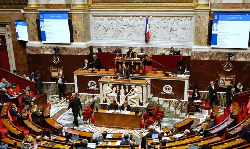 Le ministre de l'Economie Antoine Armand lors d'une séance de débat sur la première partie du projet de loi de finances 2025 à l'Assemblée nationale, le 21 octobre 2024 à Paris