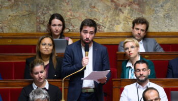 Un député LFI accro à la 3-MMC : quelle est cette drogue présentée comme la "nouvelle cocaïne" ?