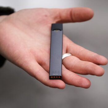 Gen Z reacts to unexpected payouts from Juul class-action lawsuit: ‘Just woke up to $1,600’