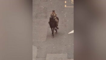 First look at Peaky Blinders film as Cillian Murphy rides horse through Birmingham