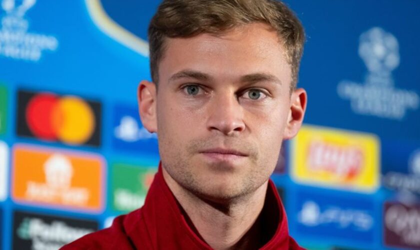 Bayern-Profi Joshua Kimmich wird immer wieder mit dem FC Barcelona in Verbindung gebracht. Auch bei der Pressekonferenz vorm Cha