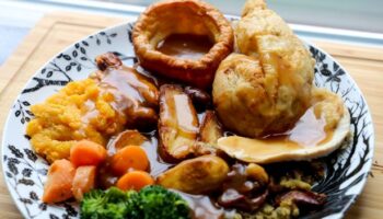 One in 10 Brits found to add surprising food to their classic roast dinner