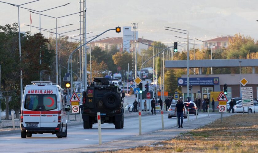 En Turquie, trois morts et 14 blessés dans une « attaque terroriste » à Ankara