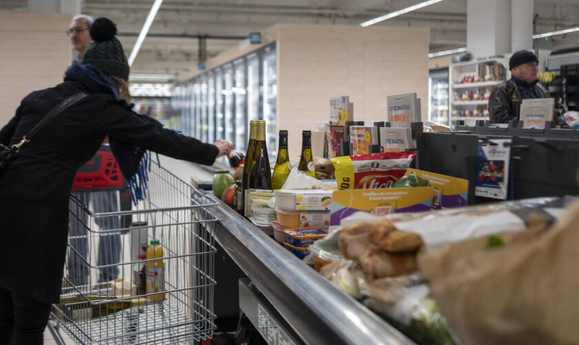 Le gouvernement «favorable» à l’extension en 2025 de l’utilisation des titres-restaurant dans les magasins d’alimentation