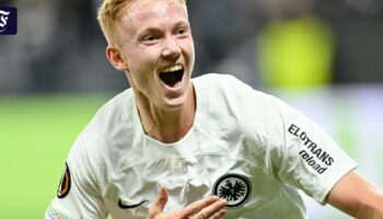 1:0 über Rigas FS: Hugo Larsson erlöst Eintracht Frankfurt