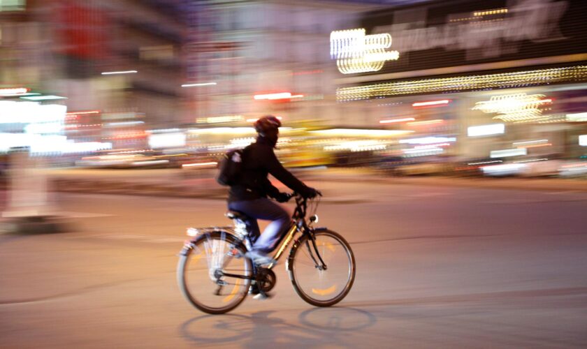 Avec le passage à l’heure d’hiver, la Sécurité routière invite les cyclistes et les piétons à la prudence