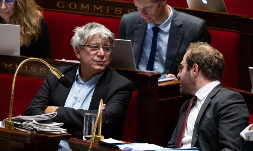 Budget 2025 : la gauche et les macronistes veulent accélérer les débats pour « aller jusqu’au vote »