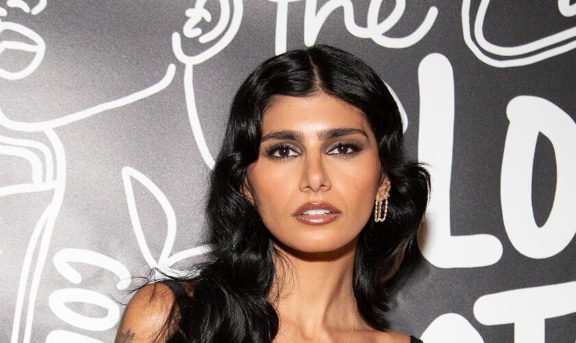 Mia Khalifa explains why she quit porn after viral scene cosplaying as Muslim woman