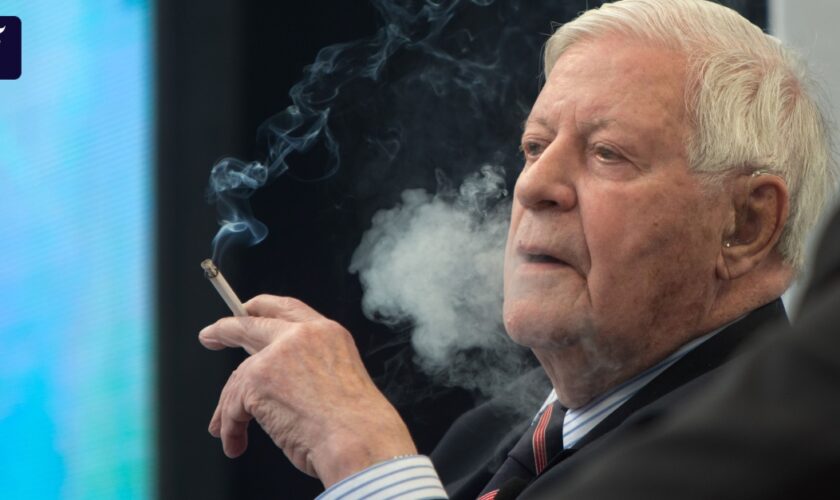 Promi-News: Maischberger bewahrt Kippenstummel von Helmut Schmidt auf