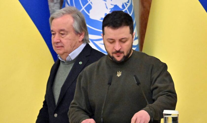 Volodymyr Zelensky refuse de recevoir Antonio Guterres à Kyiv après sa rencontre avec Vladimir Poutine