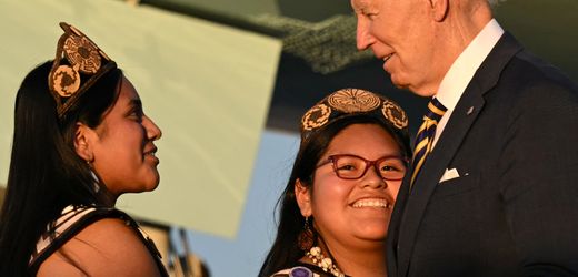 Joe Biden: US-Präsident bittet um Entschuldigung für Misshandlung von indigenen Kindern in Internaten