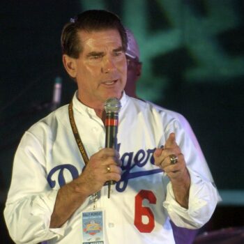 Steve Garvey says Astros cheating vs. Dodgers, Yankees in World Series run was 'like taking steroids'