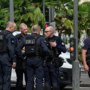 Des CRS et des gendarmes à Fort-de-France le 24 septembre 2024, en Martinique