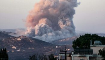 L’armée israélienne a visé des cibles militaires en Iran dans la nuit du 26 octobre. Cela faisait plus de trente ans que l’Etat iranien n’avait pas été attaqué sur son sol par une puissance étrangère.