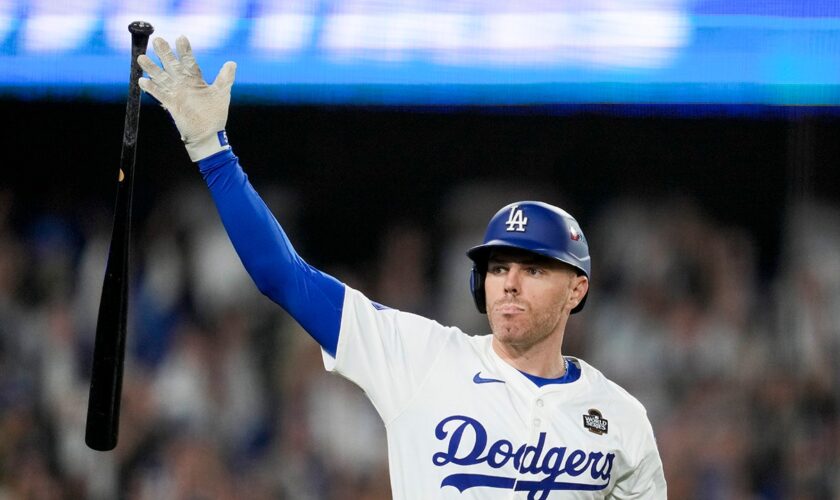 Dodgers look to take commanding World Series lead after Freddie Freeman's heroic efforts in Game 1