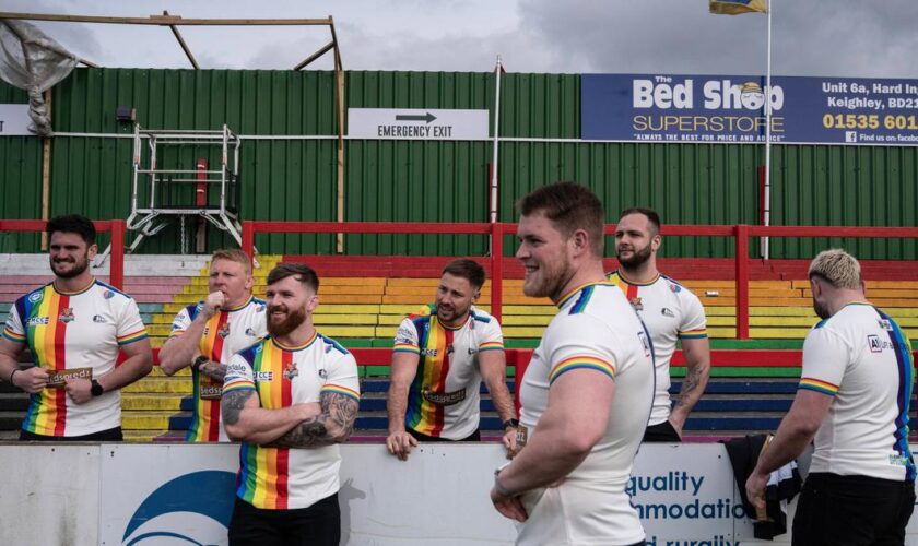 Keighley Cougars, le club de rugby britannique aux couleurs LGBTQI