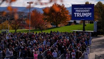 Trump vows at Pennsylvania rally to slash energy costs, lift LNG pause and 'frack, frack, frack'