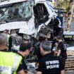 En Israël, un camion percute une station de bus, un mort et une trentaine de blessés