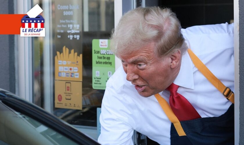 Le candidat républicain à l'élection présidentielle, l'ancien président des États-Unis Donald Trump, fait la queue au drive-in lors d'une séance de photos de campagne alors qu'il visite un restaurant McDonald's le 20 octobre 2024 à Feasterville-Trevose, en Pennsylvanie.