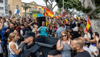 Kanarische Inseln: Tausende Teilnehmer bei Demonstrationen gegen irreguläre Migration