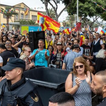 Kanarische Inseln: Tausende Teilnehmer bei Demonstrationen gegen irreguläre Migration