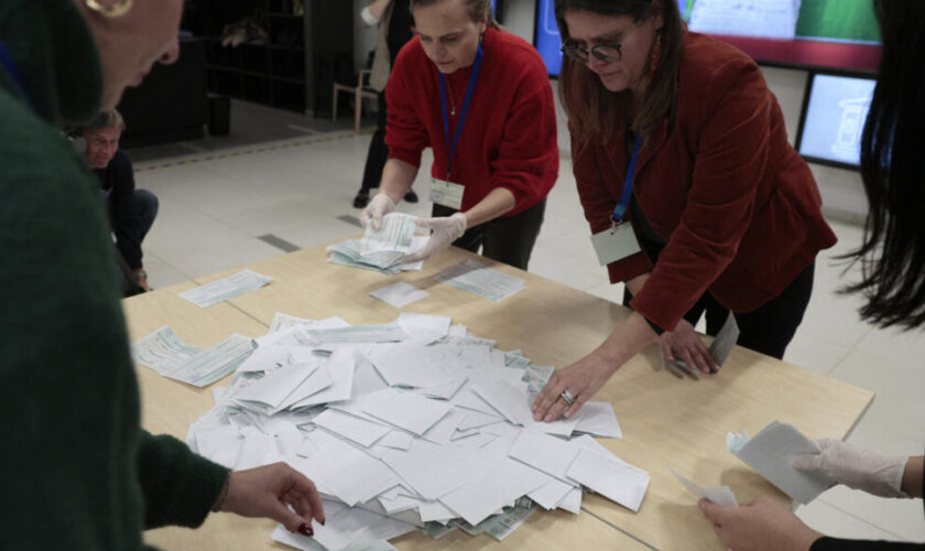 Législatives en Lituanie : le parti social-démocrate s'impose face aux conservateurs au pouvoir