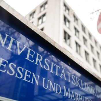 Warum die Uni Marburg 22 Medizinstudenten exmatrikuliert hat