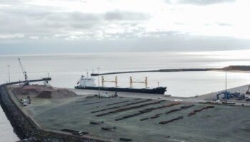 Fears grow over 'floating timebomb' as Russian ship full of explosives docks in Yarmouth