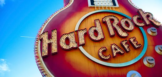 Hard Rock Cafe in Berlin am Kurfürstendamm: Zeitreise ins Boomer-Land