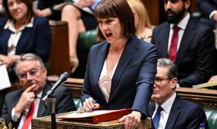 Rachel Reeves, première femme à se confronter à l’épineuse présentation du budget