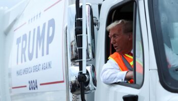 Donald Trump s’affiche sur un camion poubelle après la boulette de Joe Biden