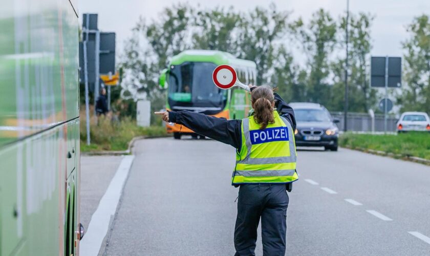 Grenzkontrollen: Polizei registriert weniger unerlaubte Einreisen