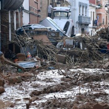 Spanish floods' rising misery as death toll climbs to 158 amid search for more bodies