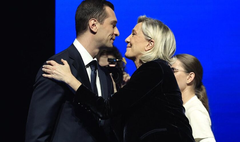 À Nice, Marine Le Pen et Jordan Bardella ressassent les législatives perdues