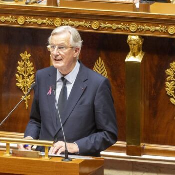 À l’Assemblée, Michel Barnier doit déjà affronter sa première motion de censure