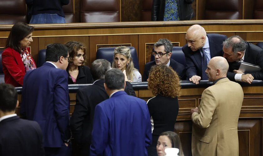 Armengol suspende el Pleno del Congreso a propuesta del PP y con el apoyo del PSOE