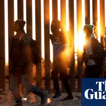 Arrests for illegal US-Mexico border crossing falls to more than four-year low