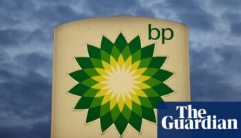 BP posts weakest quarterly profits in almost four years amid lower oil prices