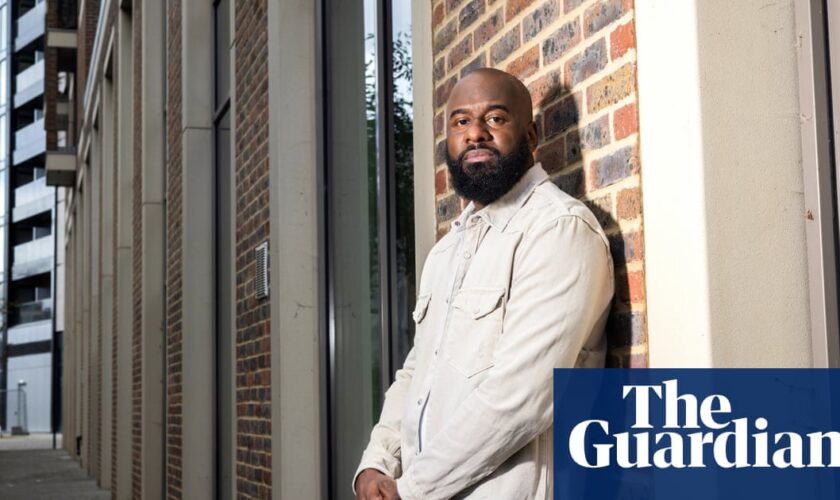 Black youth worker Tasered by City of London police wins appeal for damages