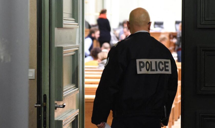 Bordeaux: injures, menaces de morts, coups... Quatre ans de prison pour un Albanais après les agressions de surveillants pénitentiaires