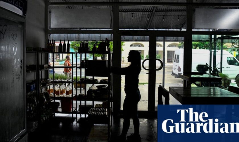 Cuba in complete blackout after national electrical power grid fails