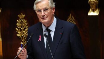 DIRECT. Motion de censure : Barnier face à la gauche cet après-midi, le RN ne devrait pas la voter